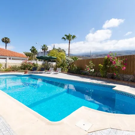 Bugenvilla Ocean And El Teide View 칼라오살바헤